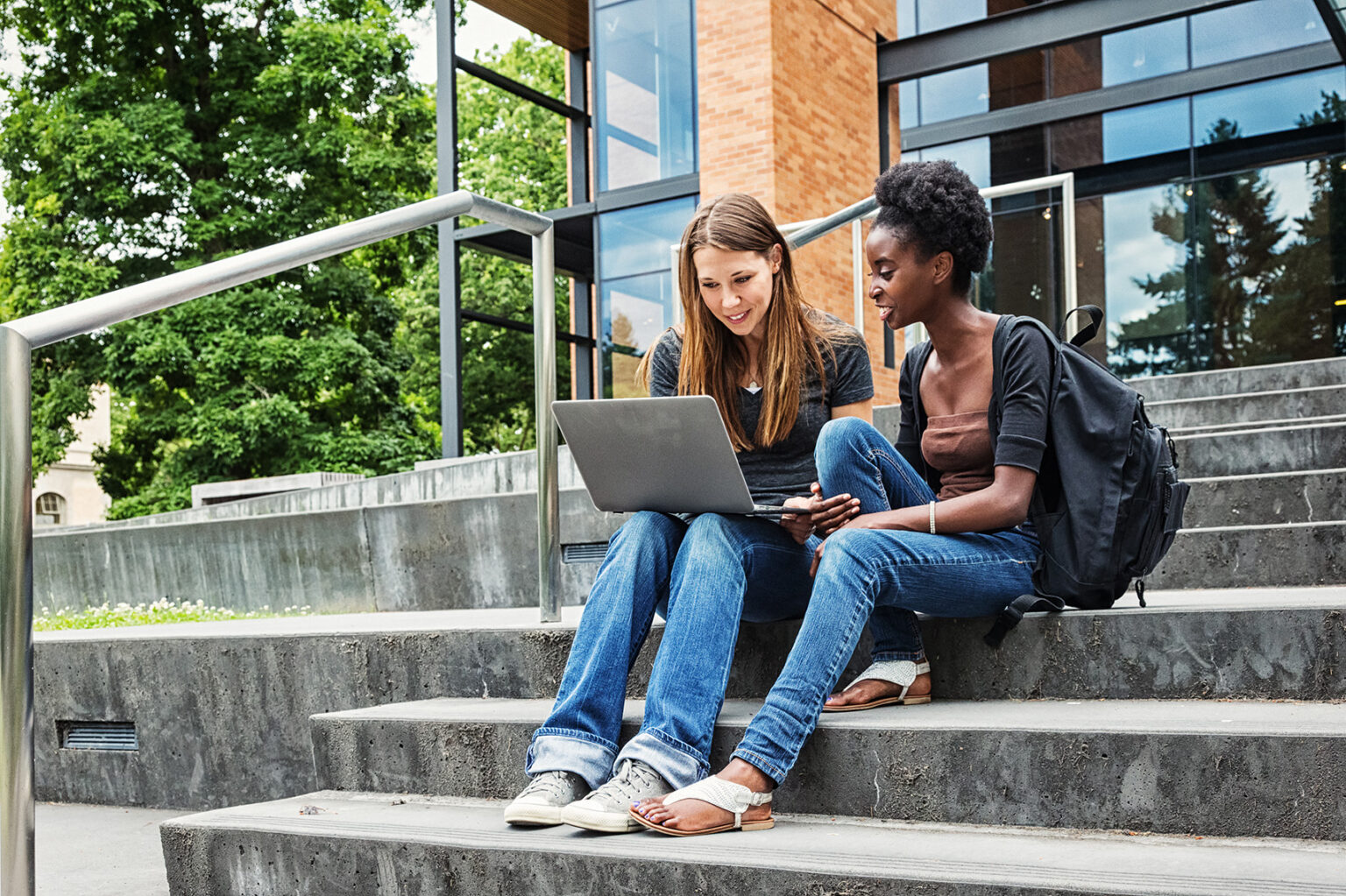 Course Material Programs - Follett